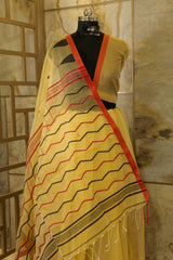 Light Mustard Temple Border Jamdani Saari Handwoven