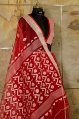 Red Exclusive Handwoven Benarasi Jamdani Saree