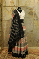 Grey Pink handwoven Pochampalli with contrast black Pallu and border