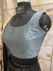 Exclusive Short Sleeves Design Blouse - Grey