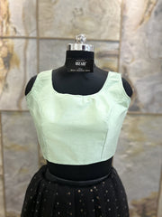 Exclusive Short Sleeves Design Blouse - Light Green