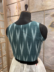 Handloom Ikat Front Button - Green