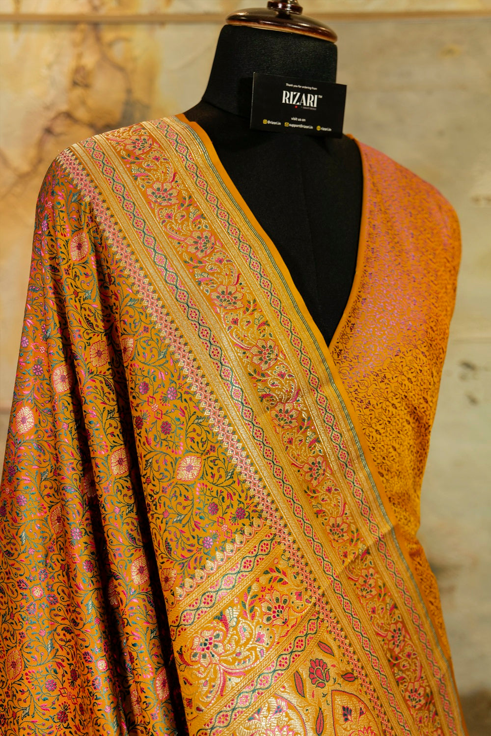 Mustard Tanchoi Silk Saree in Dual Tones(Wine color and Mustard)