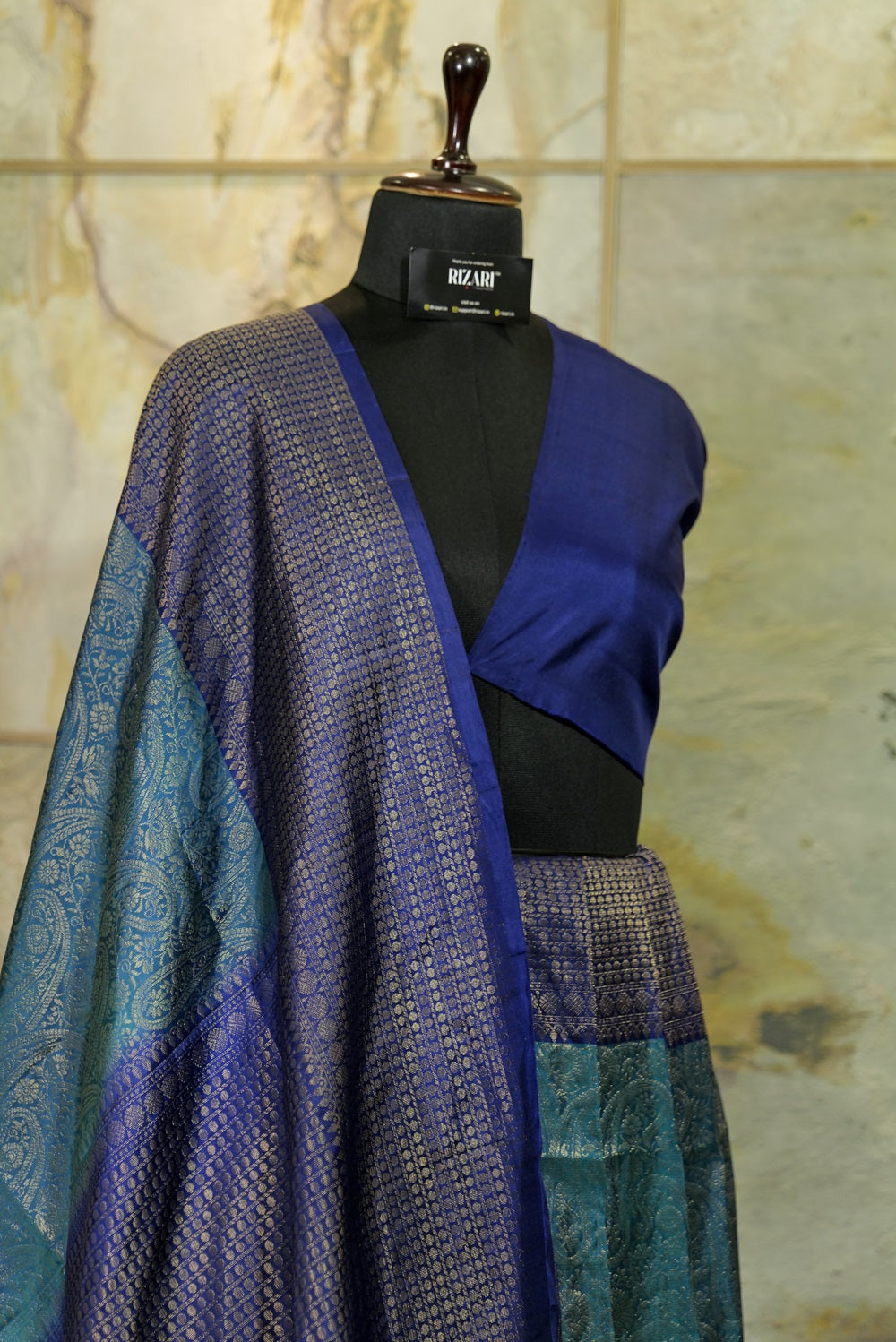 Teal shade Elegant Kanjivaram Hand Woven Pure Silk