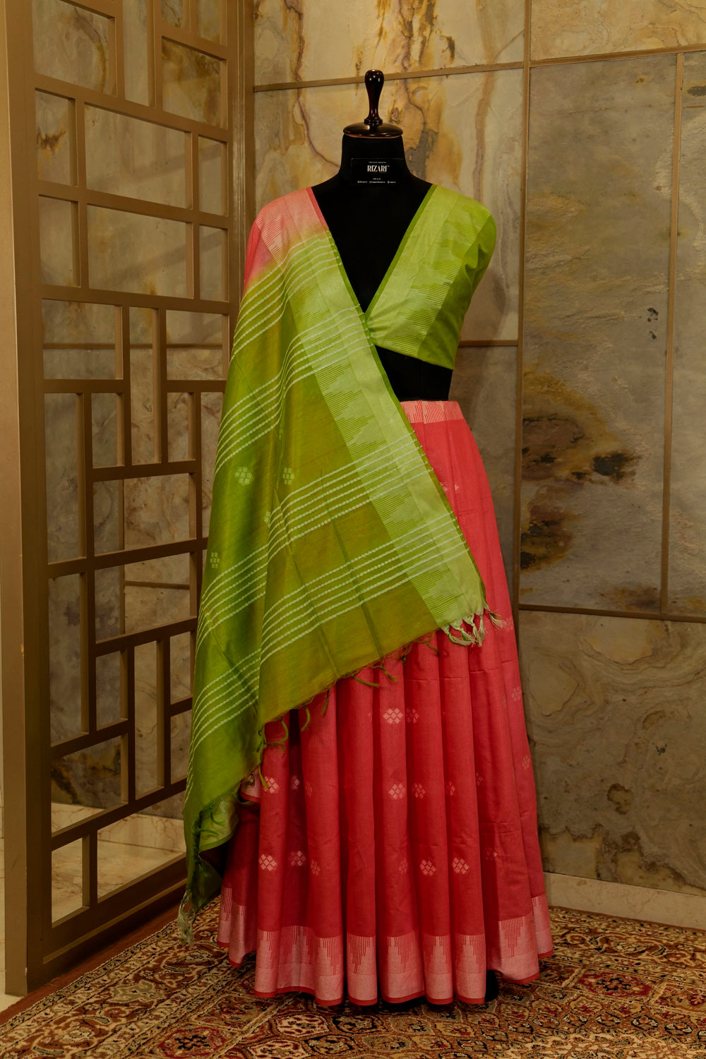 Pink Saree with weaving all over & light Green shade Pallu