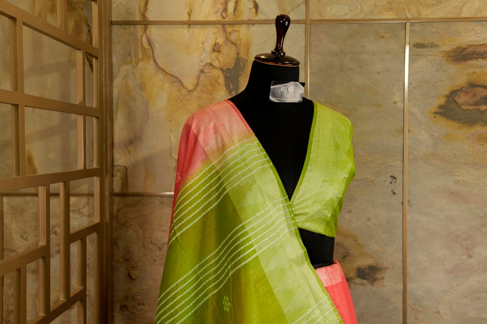 Pink Saree with weaving all over & light Green shade Pallu