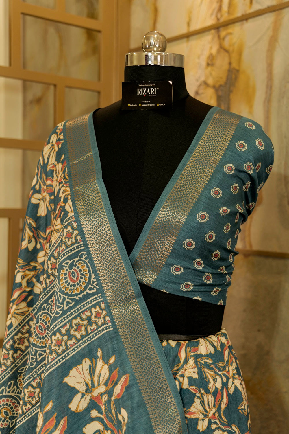 Peacock blue shade with floral print   daily wear saree with Blouse Piece