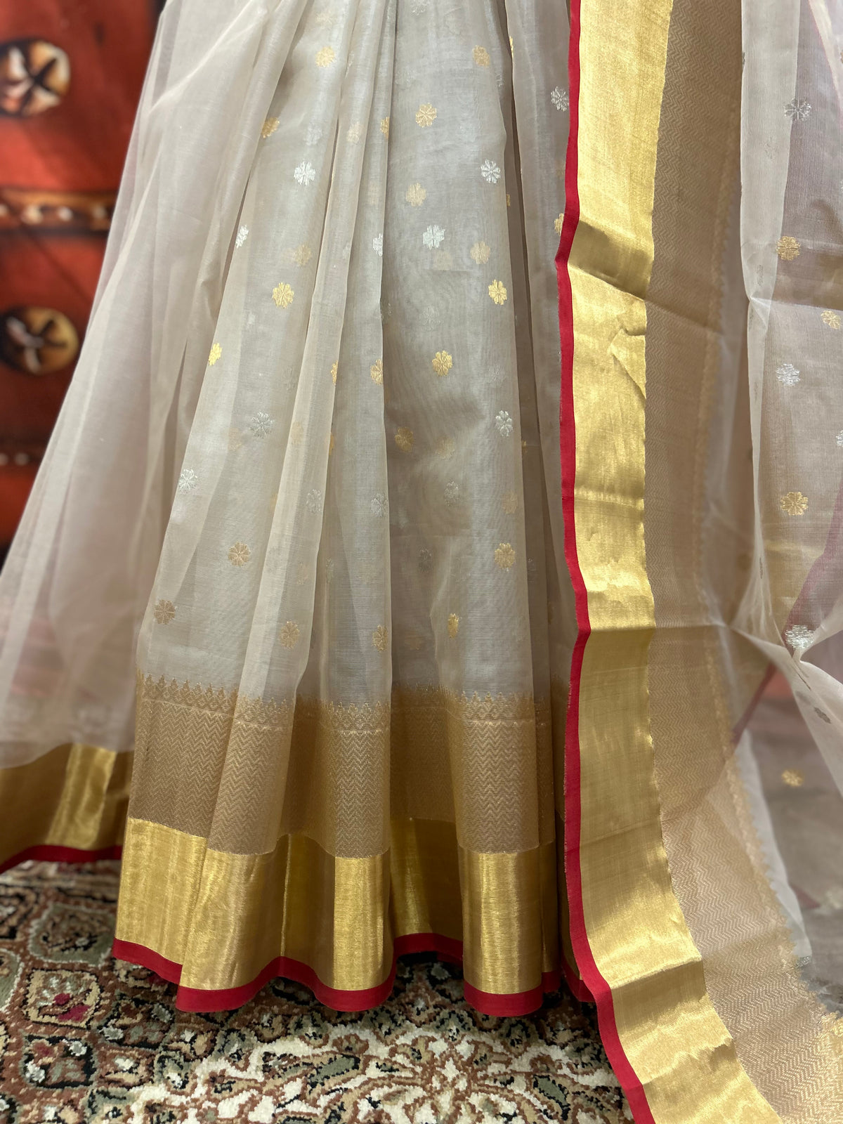 Off-White Chanderi Silk Handwoven Saree