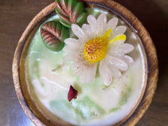 Botanical Wooden Bowl — Artisanal Fragrance Candle