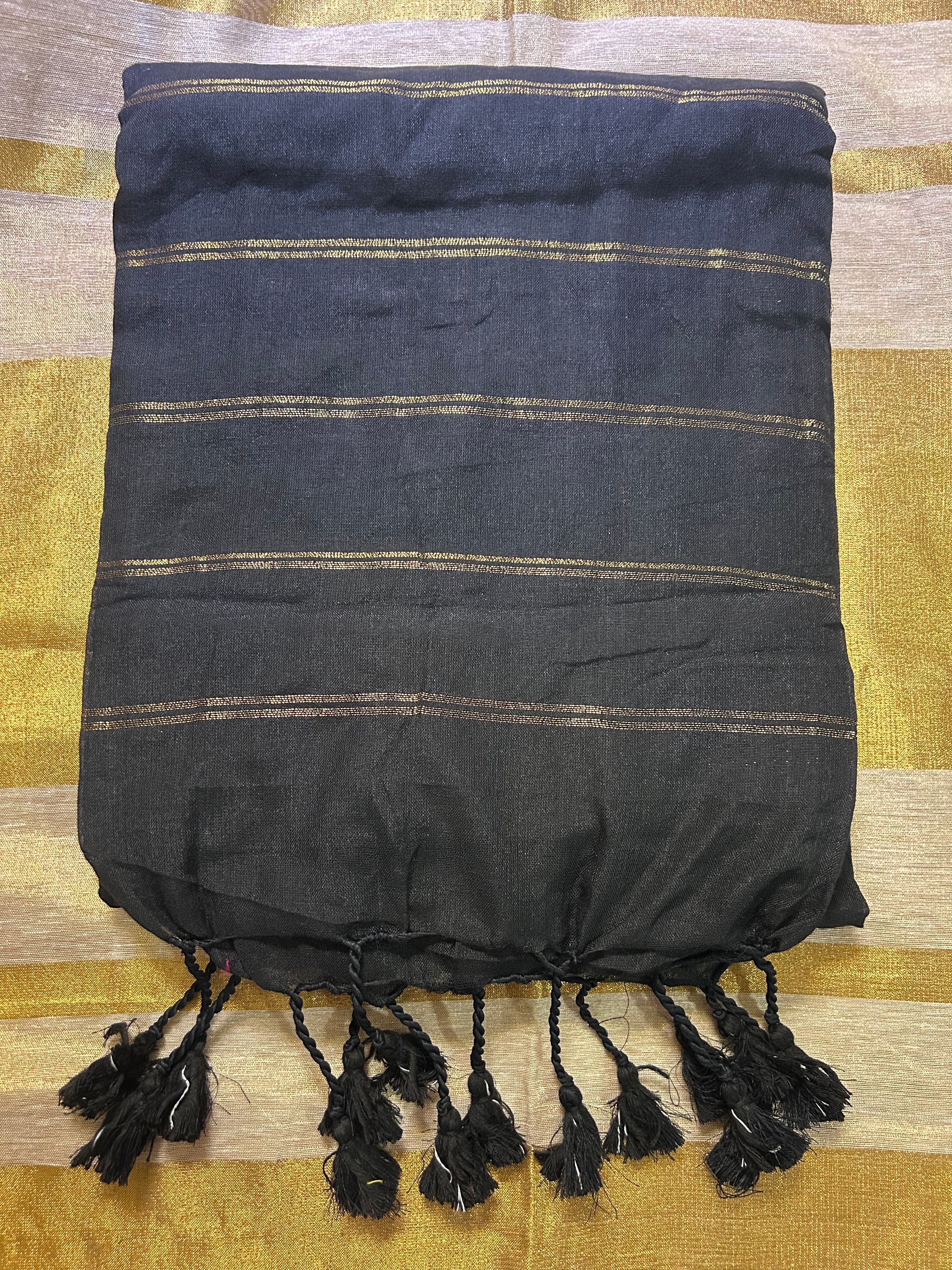 Cotton 
 Saree with Jari Stripes
