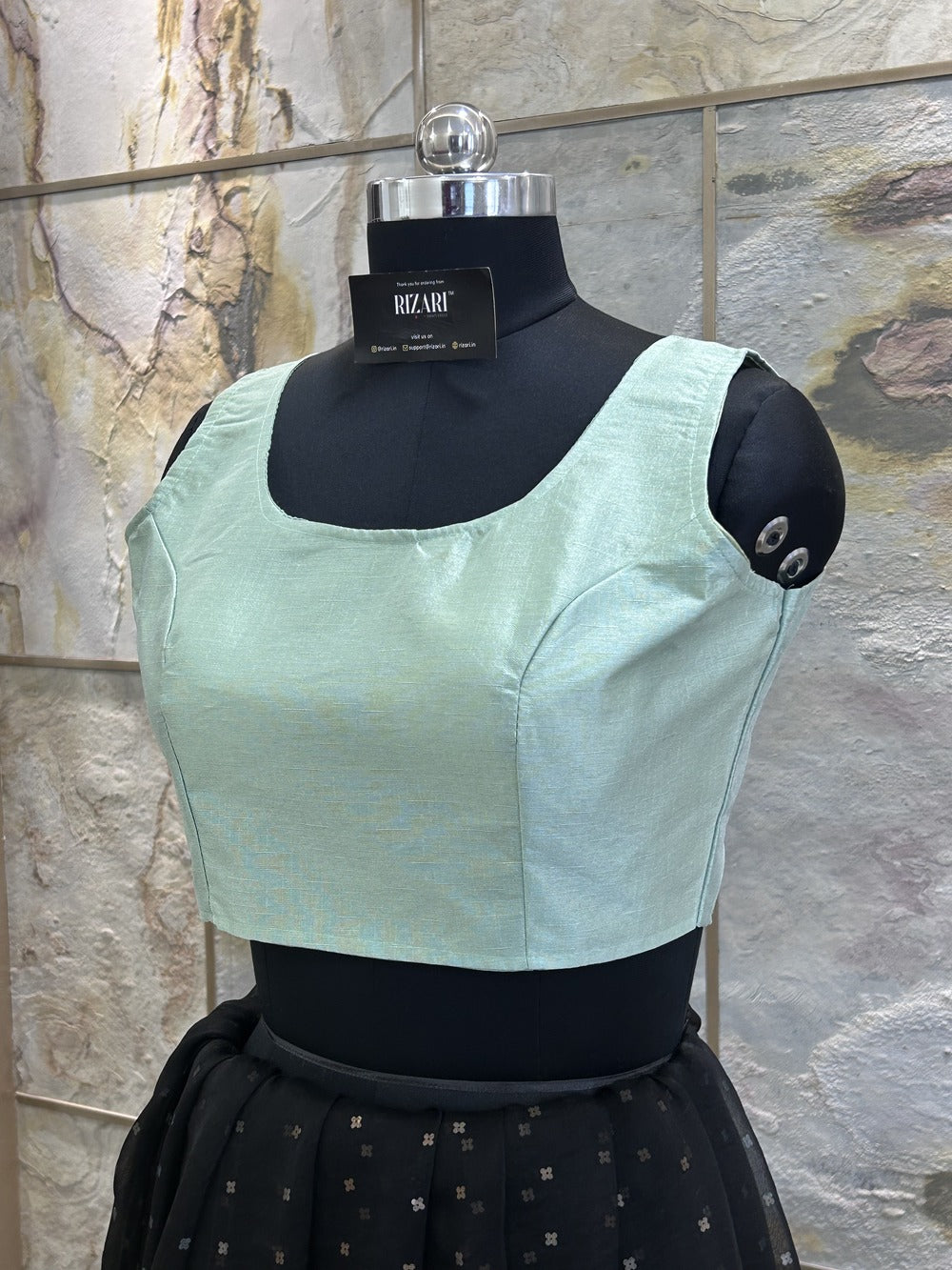 Exclusive Short Sleeves Design Blouse  - Light Green