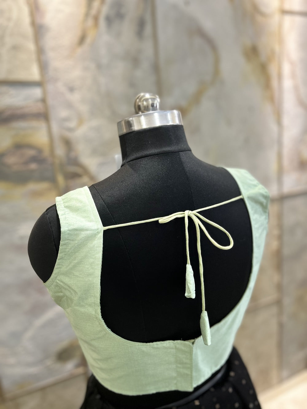 Exclusive Short Sleeves Design Blouse  - Light Green