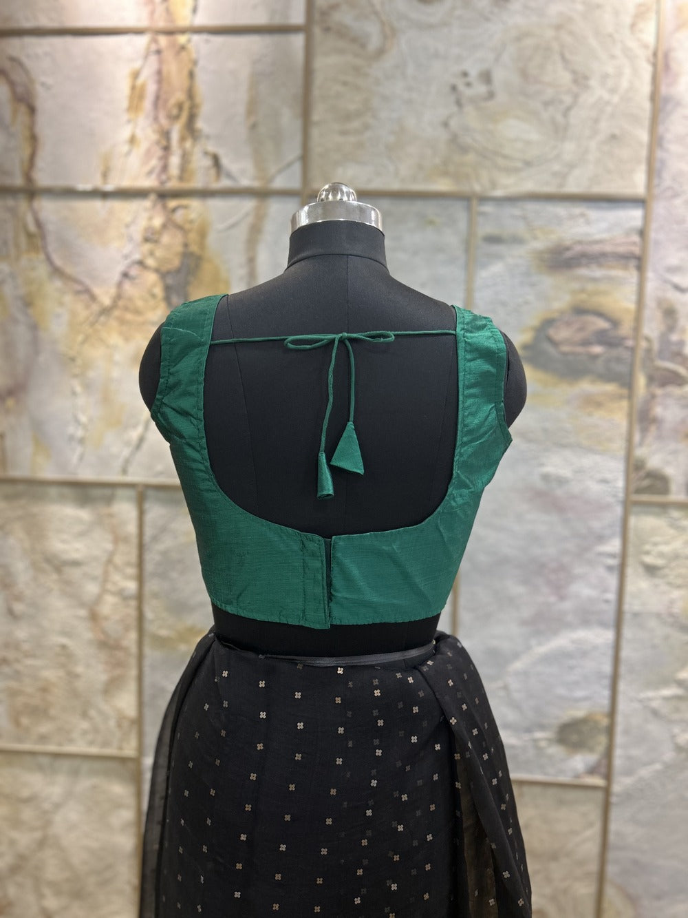 Exclusive Short Sleeves Design Blouse  - Green